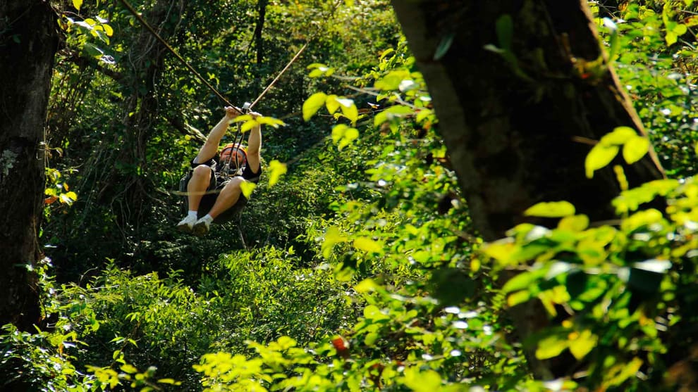 ziplining-incentive-travel-planning